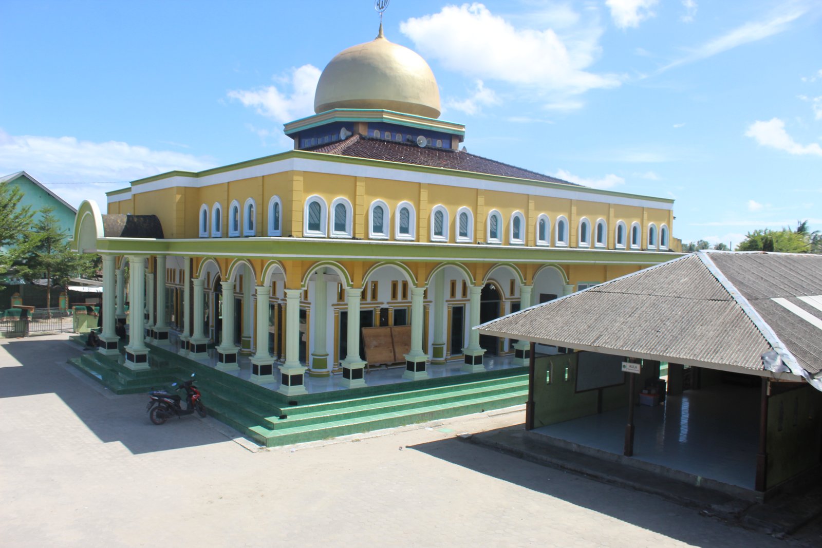 RA Al-Qur'an Roudlotussolihin